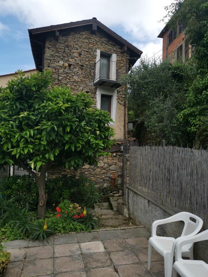 Вилла Casa Davide Дольчедо Экстерьер фото